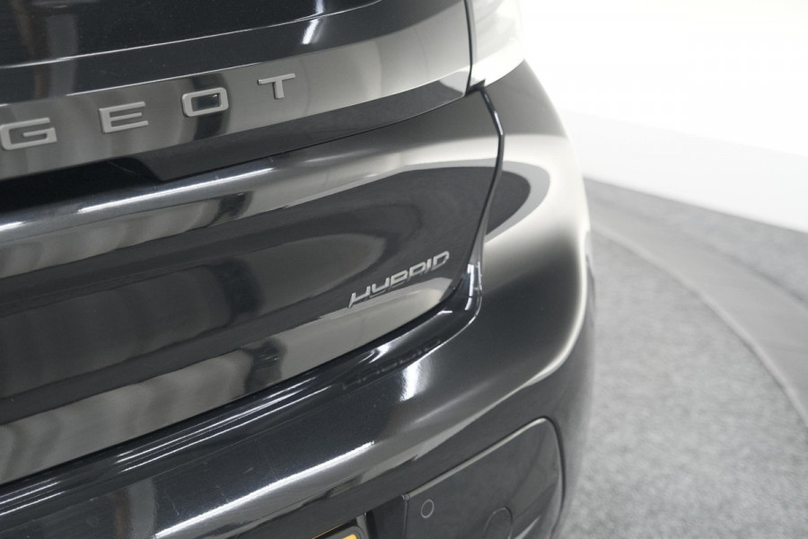 Peugeot 208 Hybrid 136 e-DCS6 GT | 360 Camera | Adaptieve Cruise Control | Dodehoekdetectie | Apple Carplay