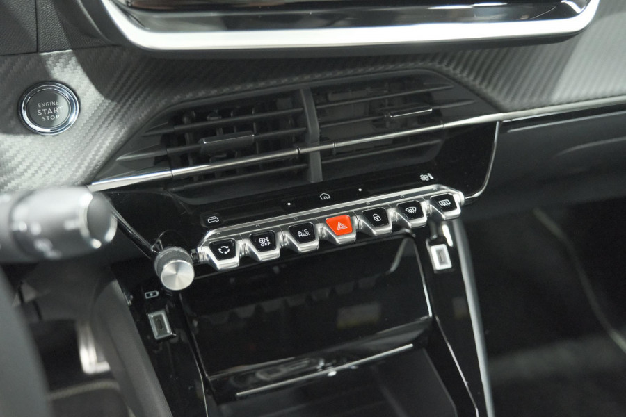 Peugeot 208 Hybrid 136 e-DCS6 GT | 360 Camera | Adaptieve Cruise Control | Dodehoekdetectie | Apple Carplay