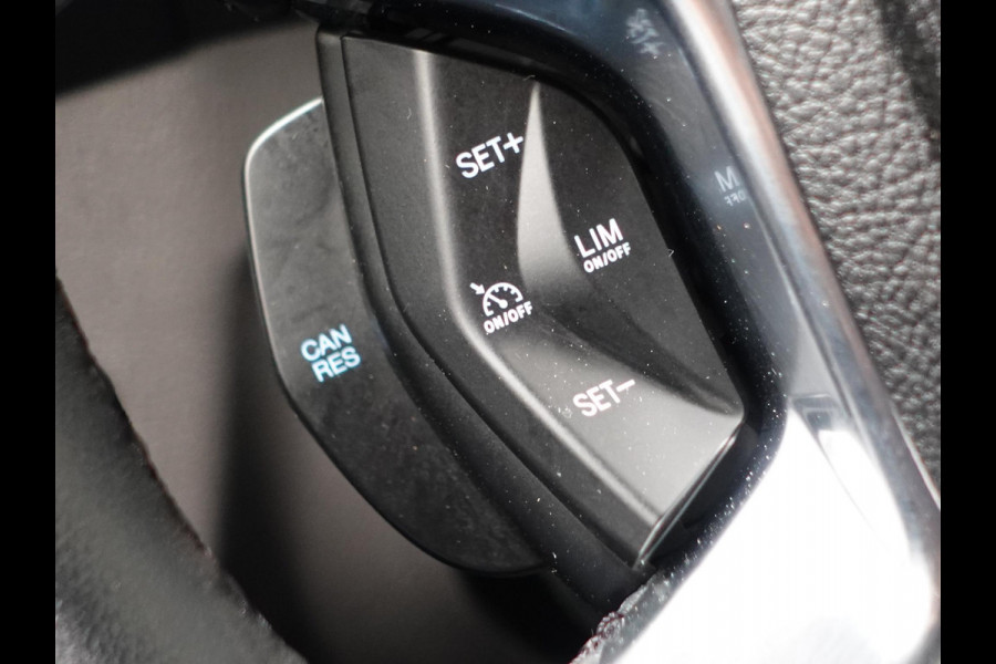 Ford Transit Connect 100pk L2 Trend Automaat Trekhaak Airco Navi Cruise