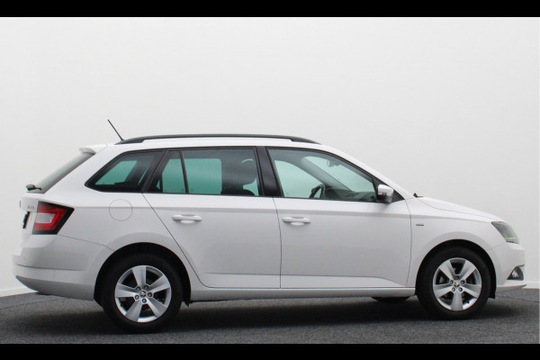 Škoda Fabia Combi 1.0 TSI Clever Climate, Cruise, Verwarmde Stoelen, Bluetooth, Navigatie, DAB, PDC, 15''