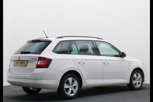 Škoda Fabia Combi 1.0 TSI Clever Climate, Cruise, Verwarmde Stoelen, Bluetooth, Navigatie, DAB, PDC, 15''