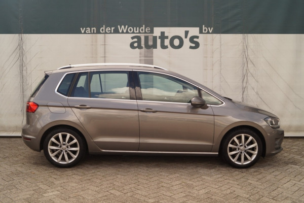 Volkswagen Golf Sportsvan 1.6 TDI 110pk DSG Connected Series -ECC-CAM-NAVI-