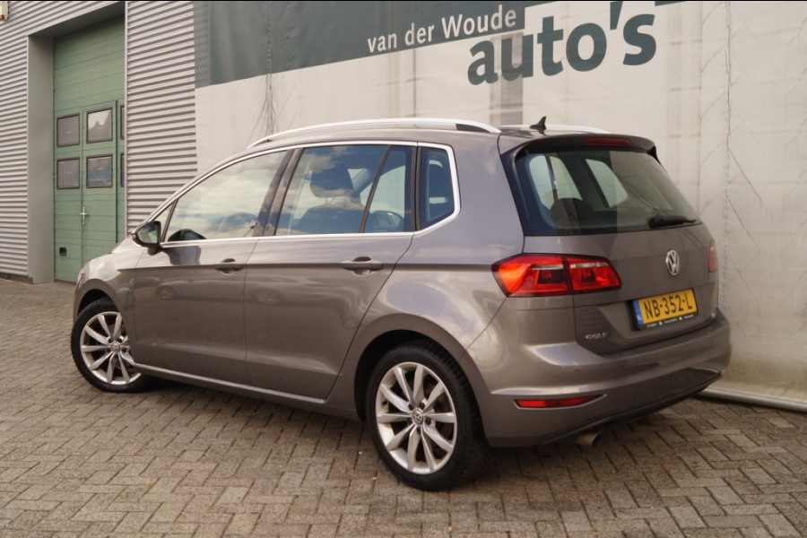 Volkswagen Golf Sportsvan 1.6 TDI 110pk DSG Connected Series -ECC-CAM-NAVI-