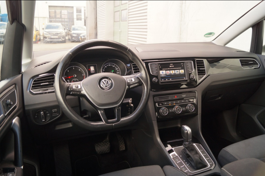 Volkswagen Golf Sportsvan 1.6 TDI 110pk DSG Connected Series -ECC-CAM-NAVI-