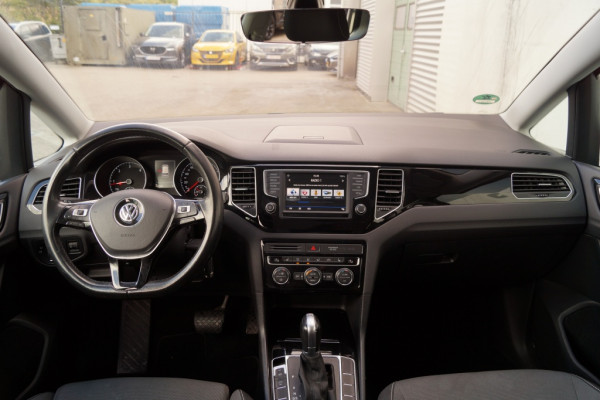 Volkswagen Golf Sportsvan 1.6 TDI 110pk DSG Connected Series -ECC-CAM-NAVI-
