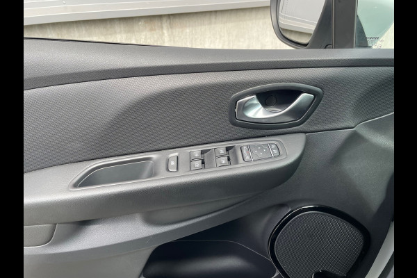 Renault Clio Estate 0.9 TCe Intens / Camera / Navigatie