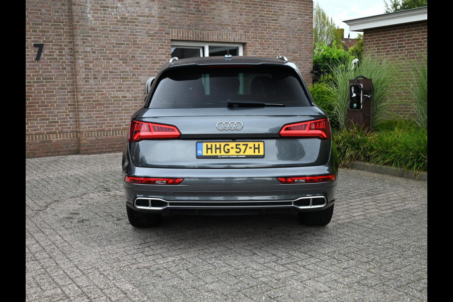 Audi SQ5 3.0 TFSI Quattro 354 PK Trekhaak Camera Side-Assist LED 20''