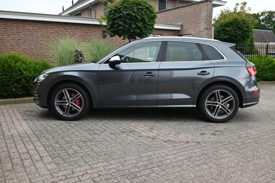 Audi SQ5 3.0 TFSI Quattro 354 PK Trekhaak Camera Side-Assist LED 20''