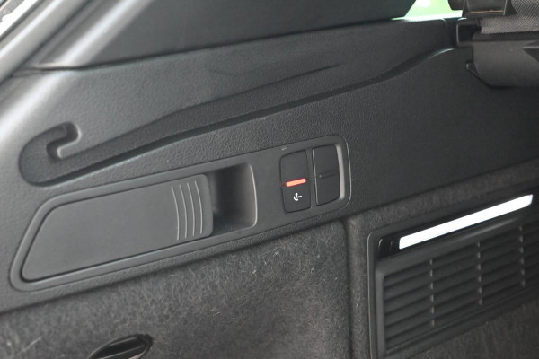 Audi SQ5 3.0 TFSI Quattro 354 PK Trekhaak Camera Side-Assist LED 20''