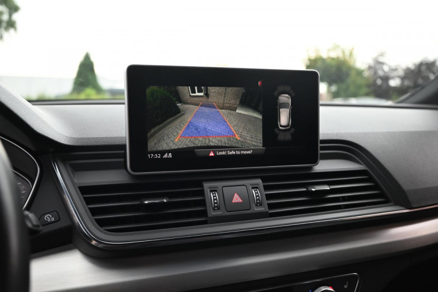 Audi SQ5 3.0 TFSI Quattro 354 PK Trekhaak Camera Side-Assist LED 20''
