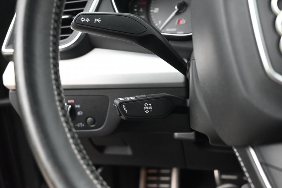 Audi SQ5 3.0 TFSI Quattro 354 PK Trekhaak Camera Side-Assist LED 20''