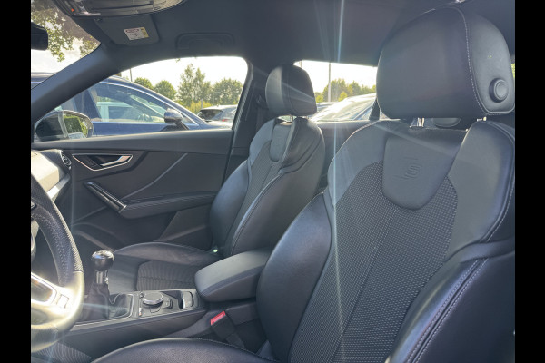 Audi Q2 1.4 TFSI CoD Launch Edition / Trekhaak / Navigatie / Parkeerhulp V+A / 19'' / Sfeerverlichting / LED Koplampen / Half leder / DAB / Cruise Control