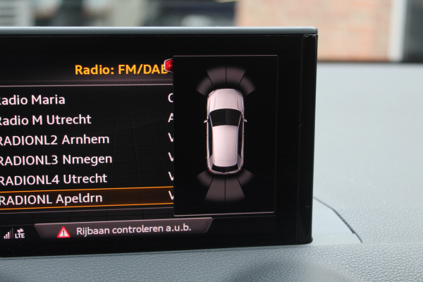 Audi Q2 1.4 TFSI CoD Launch Edition / Trekhaak / Navigatie / Parkeerhulp V+A / 19'' / Sfeerverlichting / LED Koplampen / Half leder / DAB / Cruise Control