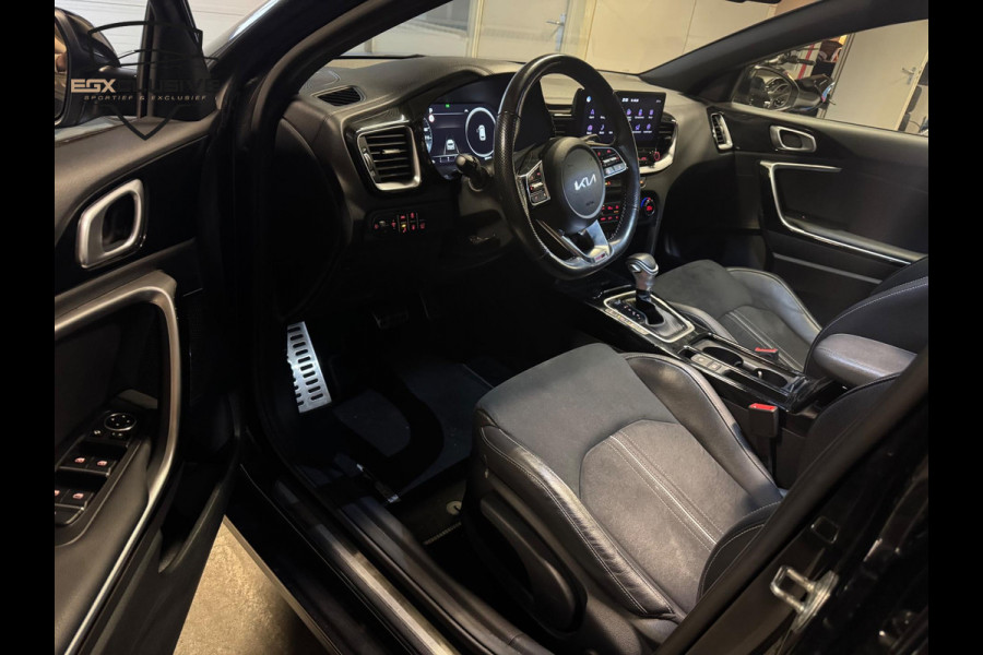 Kia Ceed 1.5 T-GDI GT-Line Pano/Virtual/Blindspot/Keyless go-entry/ Full option
