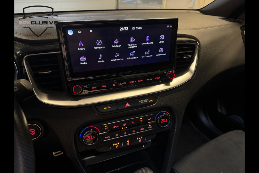 Kia Ceed 1.5 T-GDI GT-Line Pano/Virtual/Blindspot/Keyless go-entry/ Full option