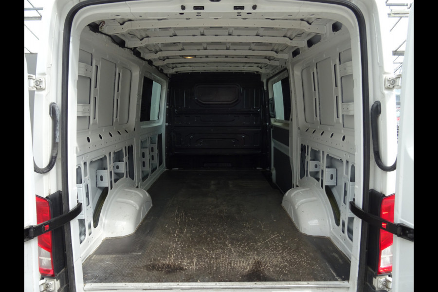 Volkswagen Crafter 30 2.0 TDI L3H2 4Motion Highline * CARPLAY * CAMERA * NETTE STAAT !!