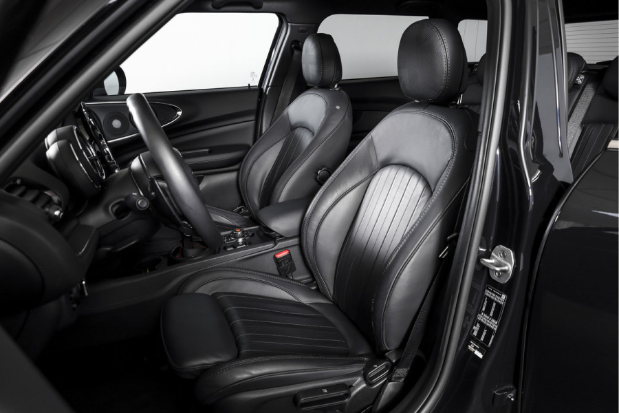 MINI Clubman 2.0 Cooper S Hammersmith 192 PK - Automaat | S/K Panodak | Adapt.Cruise | Harman/Kardon | Stoelverw. | PDC | Camera | NAV+App.Connect | ECC | LM 19" |