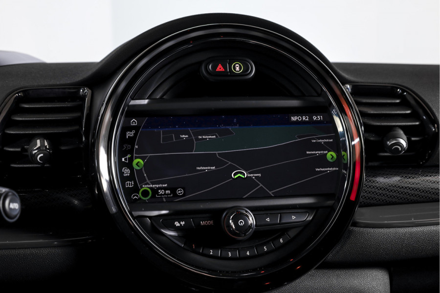 MINI Clubman 2.0 Cooper S Hammersmith 192 PK - Automaat | S/K Panodak | Adapt.Cruise | Harman/Kardon | Stoelverw. | PDC | Camera | NAV+App.Connect | ECC | LM 19" |