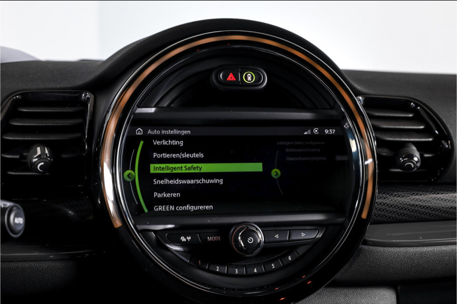 MINI Clubman 2.0 Cooper S Hammersmith 192 PK - Automaat | S/K Panodak | Adapt.Cruise | Harman/Kardon | Stoelverw. | PDC | Camera | NAV+App.Connect | ECC | LM 19" |