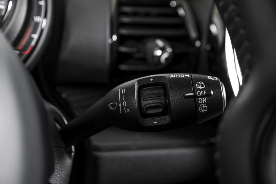 MINI Clubman 2.0 Cooper S Hammersmith 192 PK - Automaat | S/K Panodak | Adapt.Cruise | Harman/Kardon | Stoelverw. | PDC | Camera | NAV+App.Connect | ECC | LM 19" |