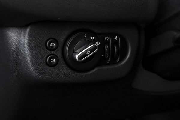 MINI Clubman 2.0 Cooper S Hammersmith 192 PK - Automaat | S/K Panodak | Adapt.Cruise | Harman/Kardon | Stoelverw. | PDC | Camera | NAV+App.Connect | ECC | LM 19" |