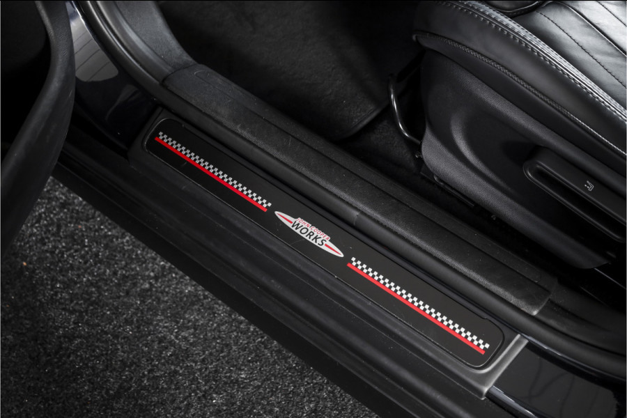 MINI Clubman 2.0 Cooper S Hammersmith 192 PK - Automaat | S/K Panodak | Adapt.Cruise | Harman/Kardon | Stoelverw. | PDC | Camera | NAV+App.Connect | ECC | LM 19" |