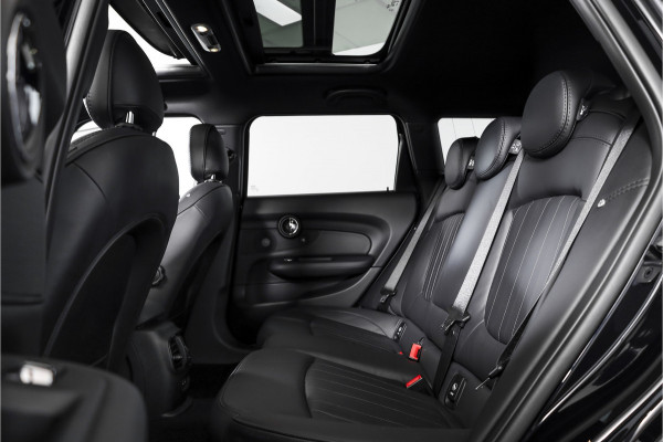 MINI Clubman 2.0 Cooper S Hammersmith 192 PK - Automaat | S/K Panodak | Adapt.Cruise | Harman/Kardon | Stoelverw. | PDC | Camera | NAV+App.Connect | ECC | LM 19" |