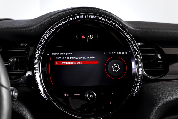MINI Cooper S 2.0 John Cooper Works | S/K Panodak | Dig.Cockpit | Adapt.Cruise | Stoelverw. | Camera+PDC | NAV+App.Connect | Auto.Airco | LM 17" |
