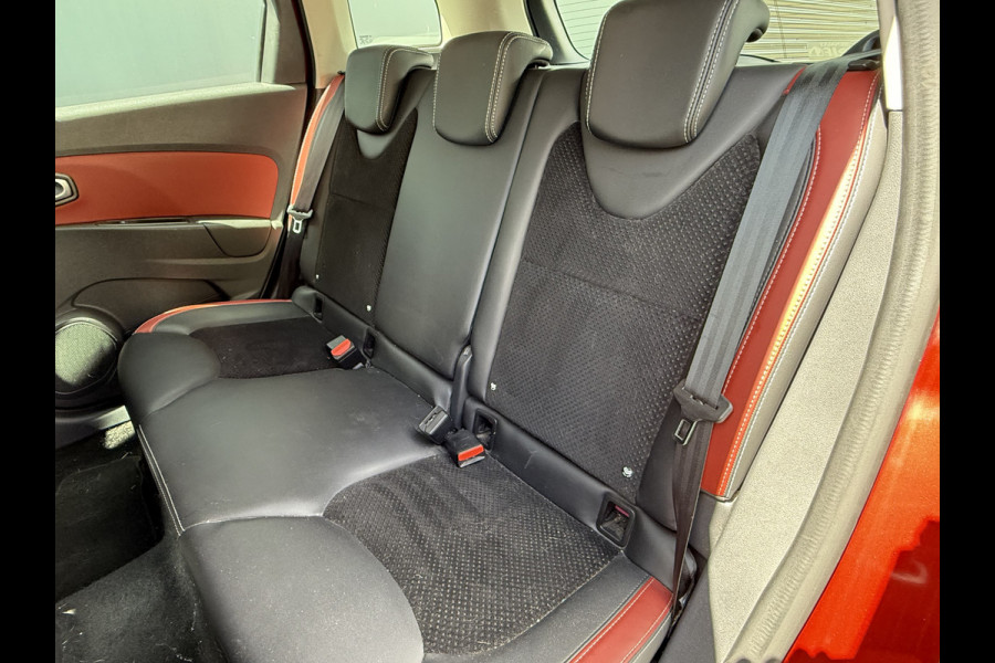 Renault Clio Estate BWJ 2017 | 1.2 TCe 119PK Intens GT LINE | TREKHAAK | CAMERA  | CLIMA | NAVI | CRUISE | SPORTSTOELEN | PDC | LED