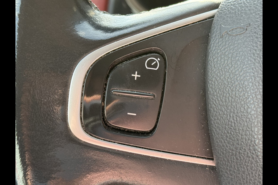 Renault Clio Estate BWJ 2017 | 1.2 TCe 119PK Intens GT LINE | TREKHAAK | CAMERA  | CLIMA | NAVI | CRUISE | SPORTSTOELEN | PDC | LED