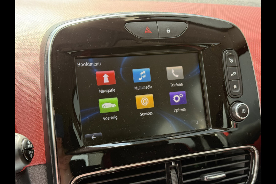 Renault Clio Estate BWJ 2017 | 1.2 TCe 119PK Intens GT LINE | TREKHAAK | CAMERA  | CLIMA | NAVI | CRUISE | SPORTSTOELEN | PDC | LED