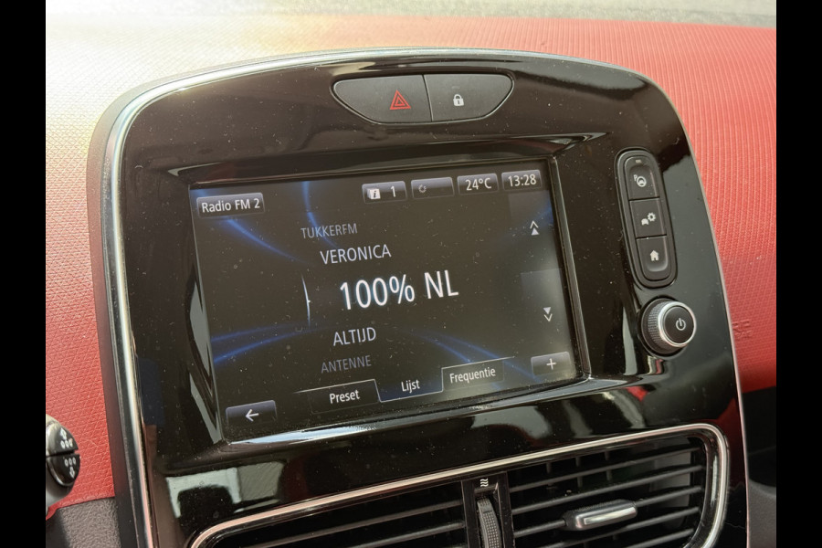 Renault Clio Estate BWJ 2017 | 1.2 TCe 119PK Intens GT LINE | TREKHAAK | CAMERA  | CLIMA | NAVI | CRUISE | SPORTSTOELEN | PDC | LED