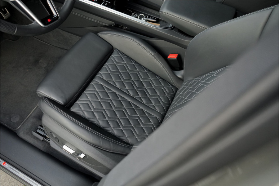 Audi Q8 e-tron 55 Quattro S Edition 115 kWh Pano Leer 360° Camera Trekhaak 22"