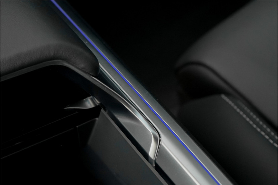Audi Q8 e-tron 55 Quattro S Edition 115 kWh Pano Leer 360° Camera Trekhaak 22"
