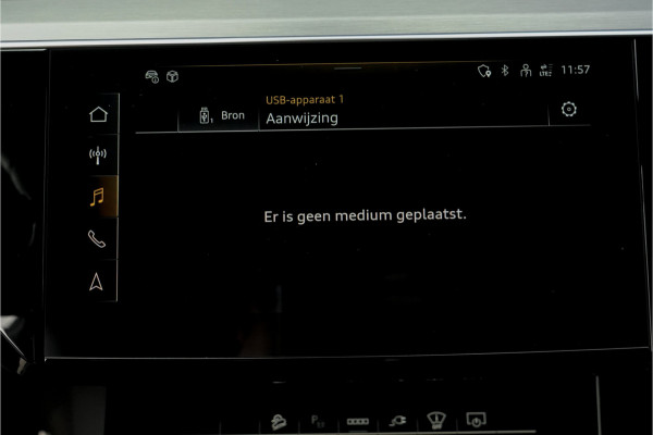 Audi Q8 e-tron 55 Quattro S Edition 115 kWh Pano Leer 360° Camera Trekhaak 22"