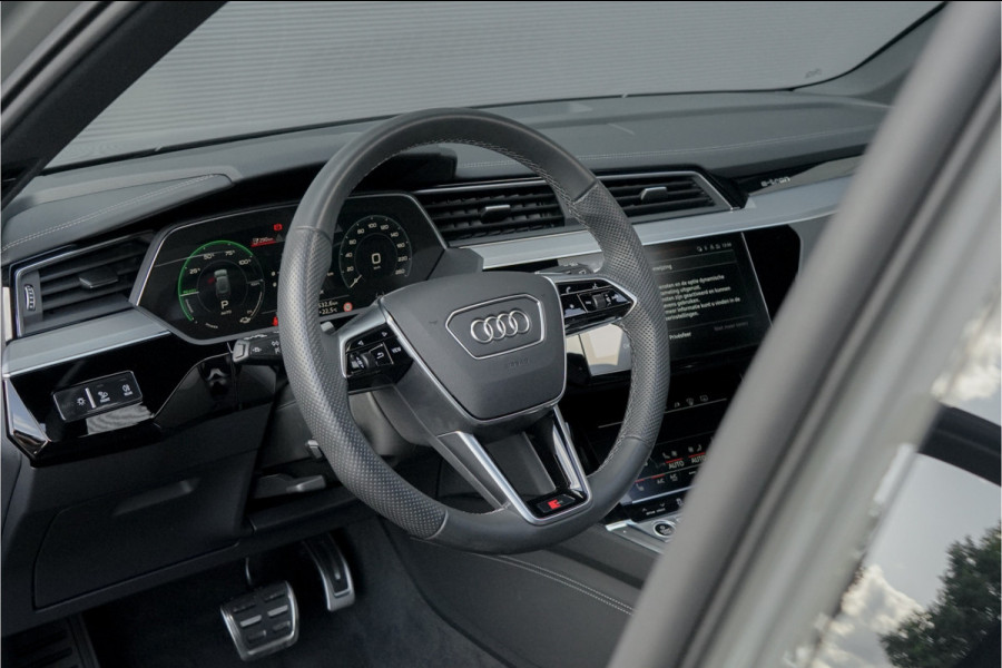 Audi Q8 e-tron 55 Quattro S Edition 115 kWh Pano Leer 360° Camera Trekhaak 22"