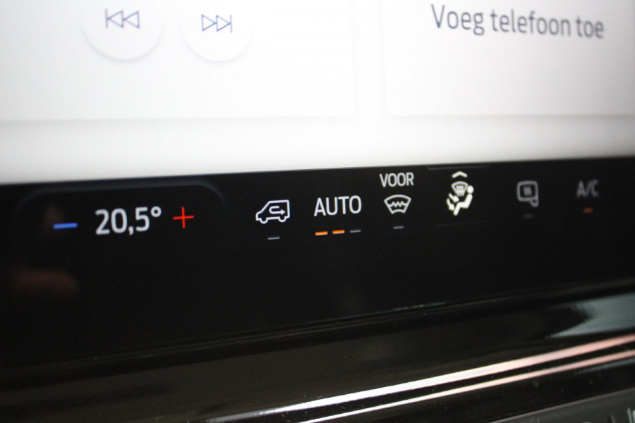 Ford Transit 350 2.0 TDCI L2H2 Trend 130pk Trend - Facelift - Xenon - Carplay - Android - Camera - Airbag Passagier - Rijklaar