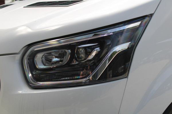 Ford Transit 350 2.0 TDCI L2H2 Trend 130pk Trend - Facelift - Xenon - Carplay - Android - Camera - Airbag Passagier - Rijklaar