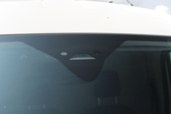 Ford Transit 350 2.0 TDCI L2H2 Trend 130pk Trend - Facelift - Xenon - Carplay - Android - Camera - Airbag Passagier - Rijklaar