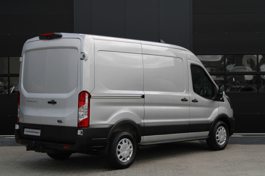 Ford Transit 350 2.0 TDCI L2H2 Trend 130pk Trend - Navigatie - Blind Spot - Adaptive cruise - Camera - Trekhaak - Rijklaar