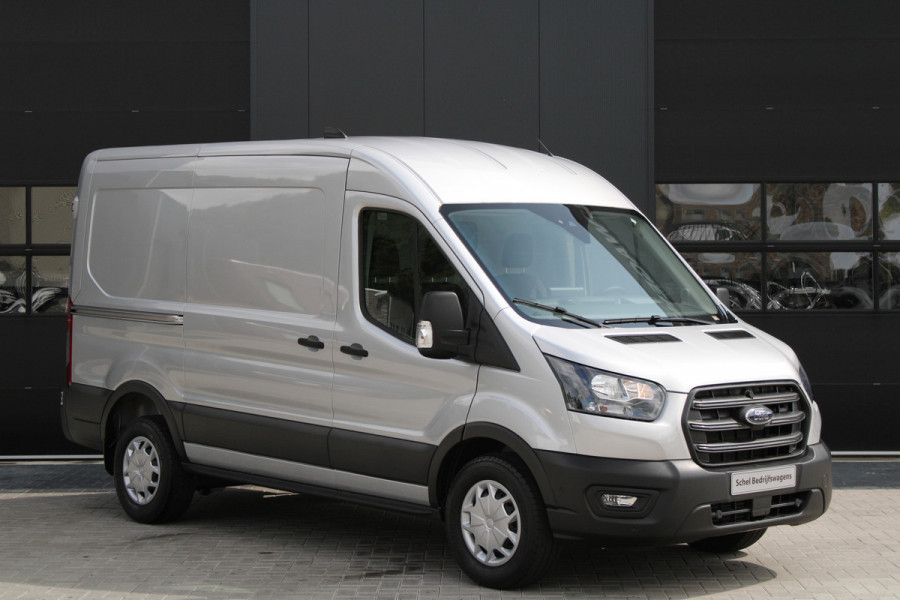 Ford Transit 350 2.0 TDCI L2H2 Trend 130pk Trend - Navigatie - Blind Spot - Adaptive cruise - Camera - Trekhaak - Rijklaar