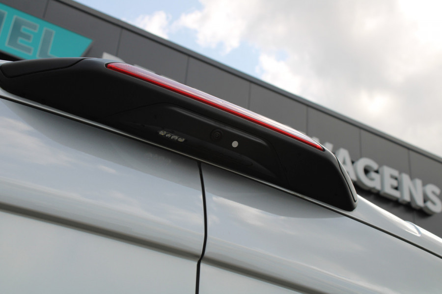 Ford Transit 350 2.0 TDCI L2H2 Trend 130pk Trend - Navigatie - Blind Spot - Adaptive cruise - Camera - Trekhaak - Rijklaar