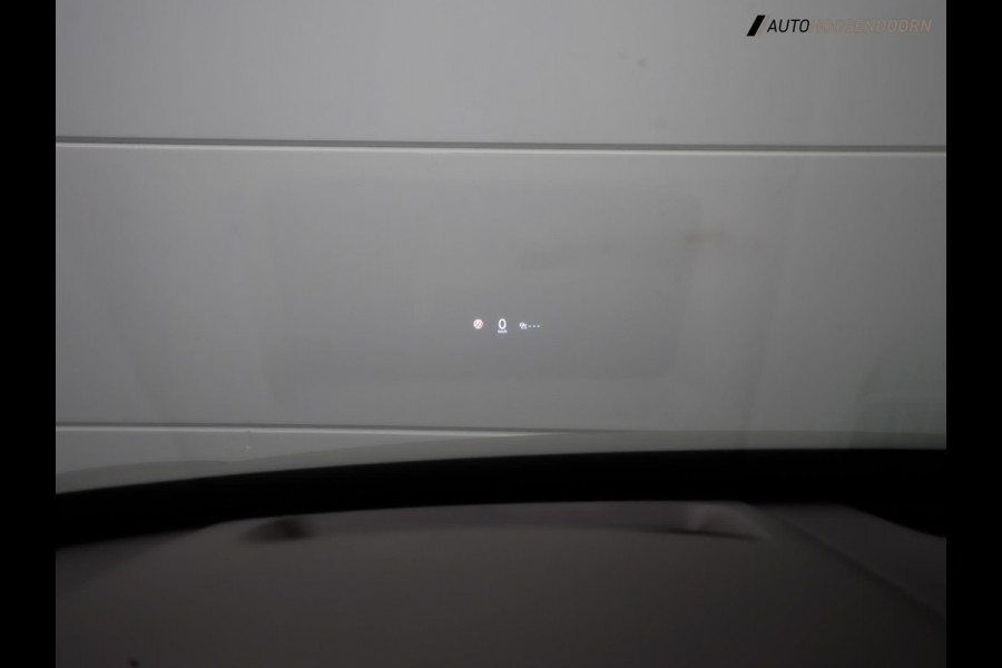 Mazda CX-30 2.0 e-SkyActiv-X M Hybrid Luxury (HEAD-UP DISPLAY,BOSE,STOELVERWARMING,SCHUIFDAK,KEYLESS,DODEHOEK,360 CAMERA,TREKHAAK)