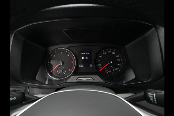 Volkswagen Crafter 35 2.0 TDI L3H3 Highline EURO VI Trekhaak Betimmering App. Camera