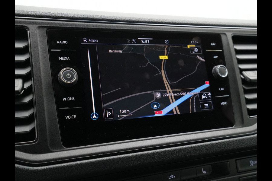 Volkswagen Crafter 35 2.0 TDI L3H3 Highline EURO VI Trekhaak Betimmering App. Camera
