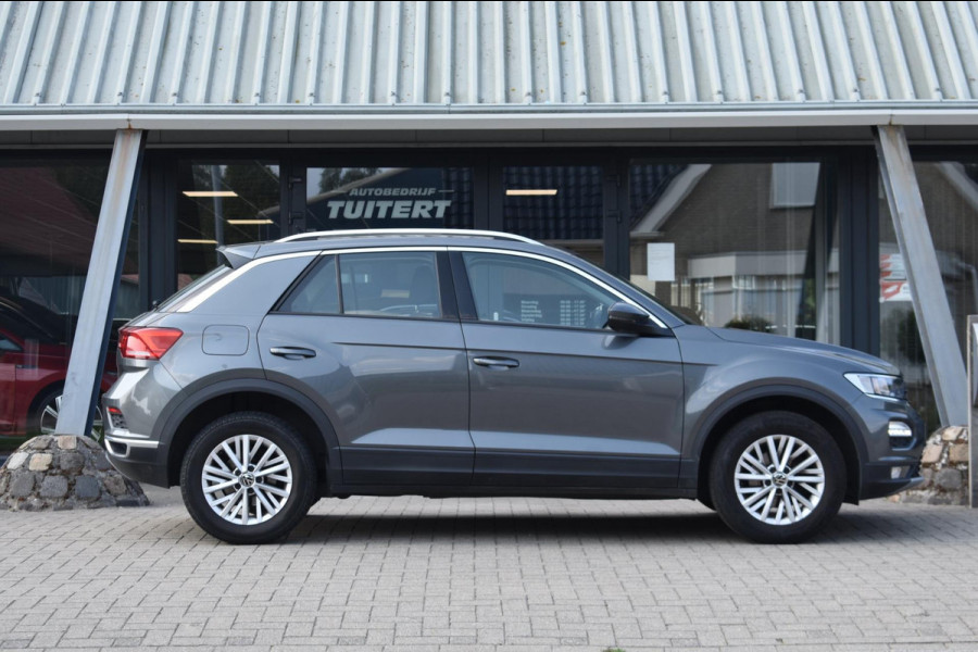 Volkswagen T-Roc 1.0 TSI | VIRTUAL COCKPIT | CAMERA | APPLE CARPLAY | ANDROID AUTO | NAP | DEALER ONDERHOUDEN