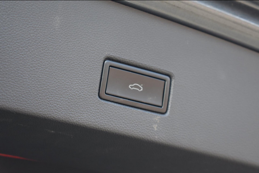 Volkswagen T-Roc 1.0 TSI | VIRTUAL COCKPIT | CAMERA | APPLE CARPLAY | ANDROID AUTO | NAP | DEALER ONDERHOUDEN