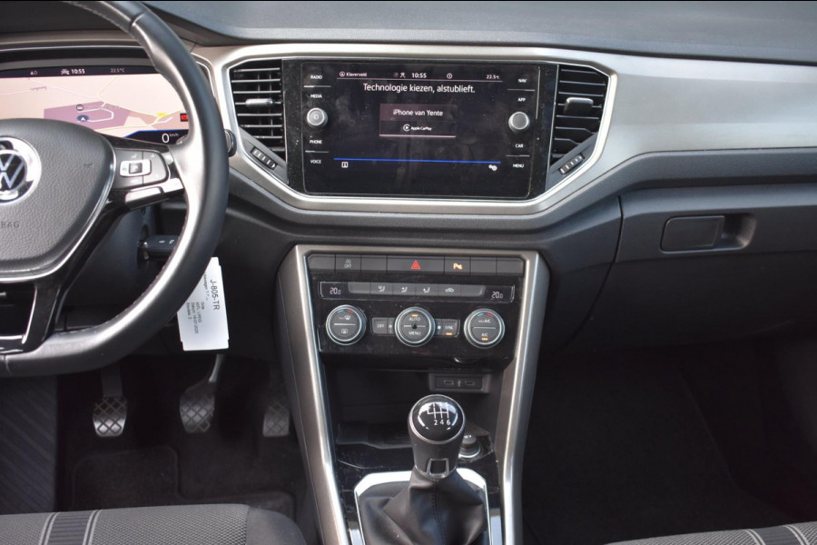 Volkswagen T-Roc 1.0 TSI | VIRTUAL COCKPIT | CAMERA | APPLE CARPLAY | ANDROID AUTO | NAP | DEALER ONDERHOUDEN