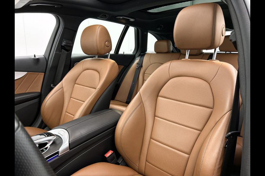Mercedes-Benz C-Klasse Estate 200 Premium Plus Pack | Panoramadak | 5 spaaks lichtmetalen velgen | Navigatie | Parking support | Inclusief 24 maanden MB Certified garantie voor Europa.