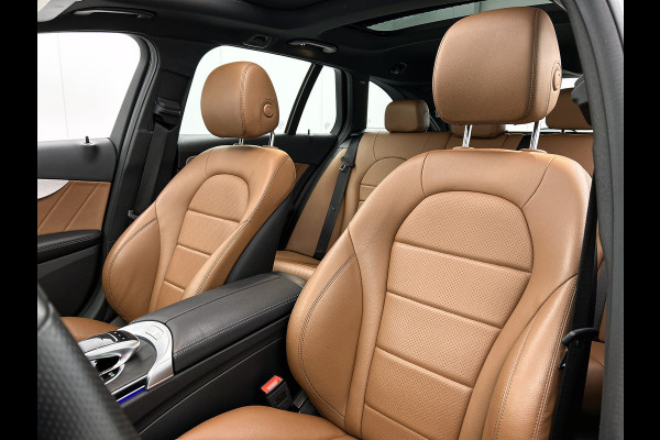 Mercedes-Benz C-Klasse Estate 200 Premium Plus Pack | Panoramadak | 5 spaaks lichtmetalen velgen | Navigatie | Parking support | Inclusief 24 maanden MB Certified garantie voor Europa.